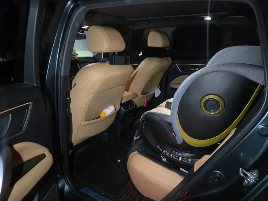 2020 Honda UR-V 1.5T 193HP L4 CVT,autocango,china used car exporter,china ev exporter,chinese used car exporter,chinese used ev exporter