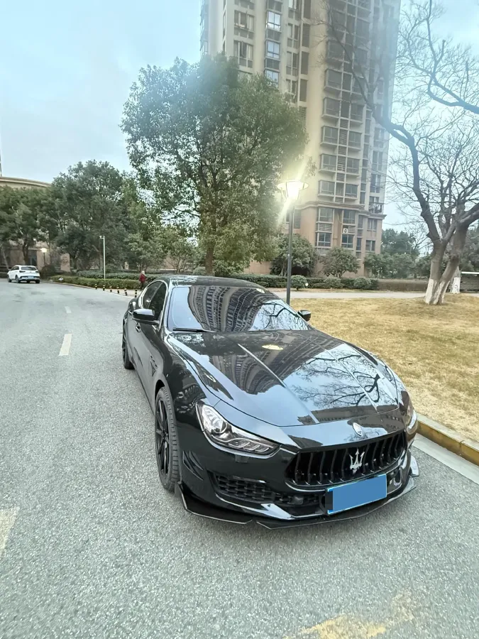 2022 Audi Q7 2.0T 245HP L4 8AT,autocango,china used car exporter,china ev exporter,chinese used car exporter,chinese used ev exporter