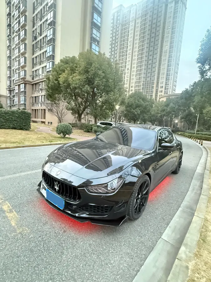 2022 Audi Q7 2.0T 245HP L4 8AT,autocango,china used car exporter,china ev exporter,chinese used car exporter,chinese used ev exporter