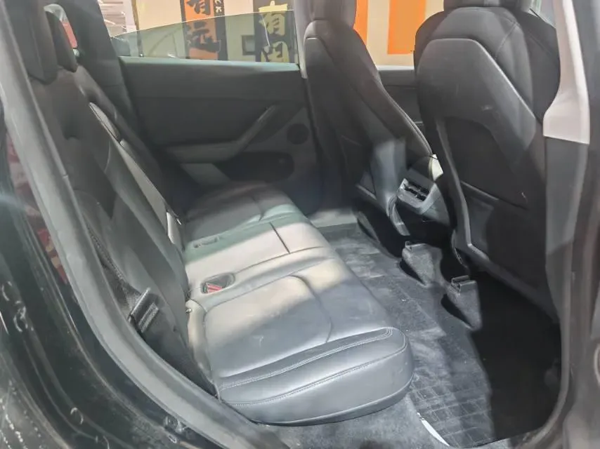 2021 Tesla Model Y BEV 60KWH,autocango,china used car exporter,china ev exporter,chinese used car exporter,chinese used ev exporter