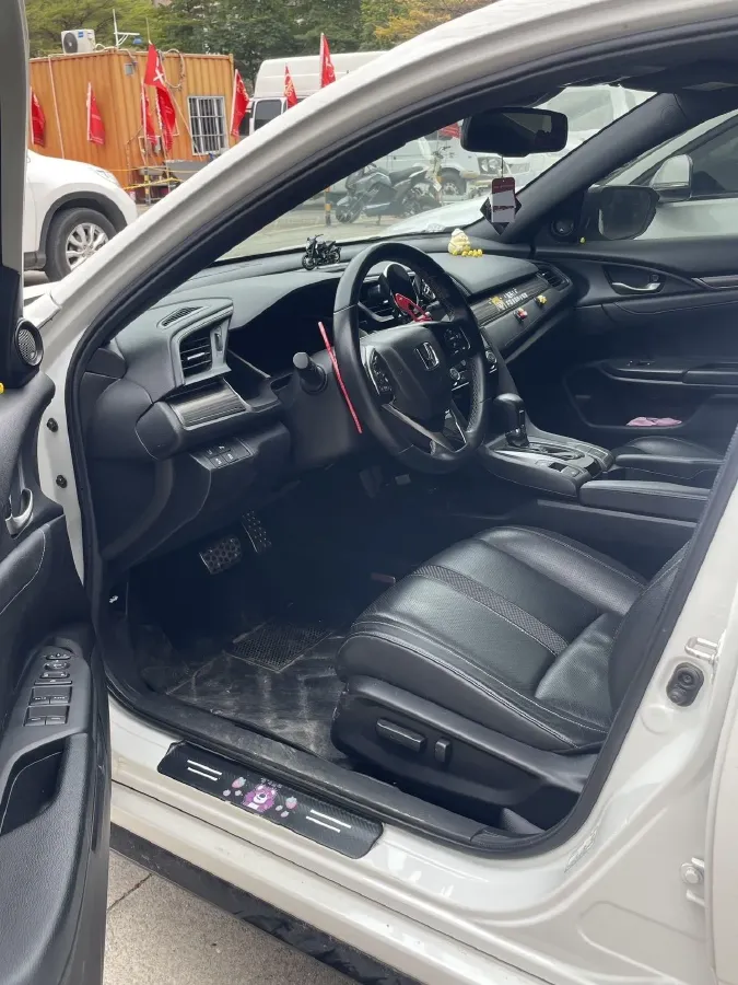 2021 Honda Civic 1.5T 177HP L4 CVT,autocango,china used car exporter,china ev exporter,chinese used car exporter,chinese used ev exporter