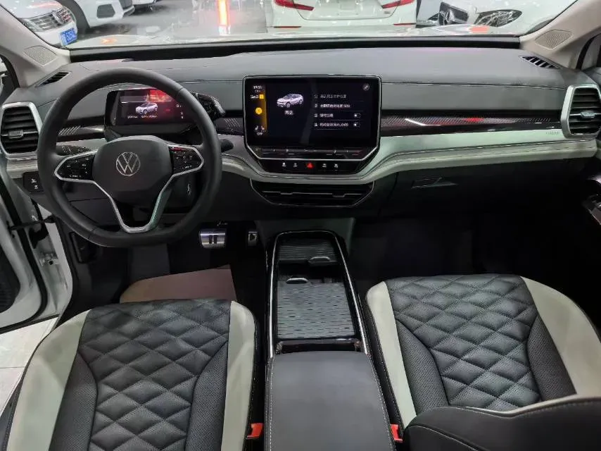 2022 ARCFOX αT BEV 94.5KWH,autocango,china used car exporter,china ev exporter,chinese used car exporter,chinese used ev exporter