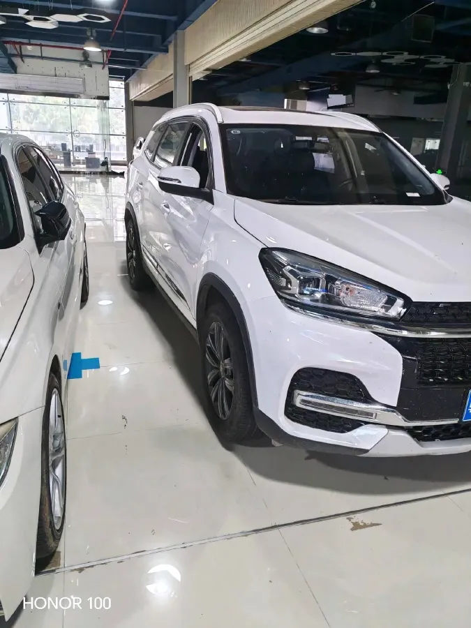 2022 Chery Tiggo 8 1.5T 156HP L4 6DCT,autocango,china used car exporter,china ev exporter,chinese used car exporter,chinese used ev exporter