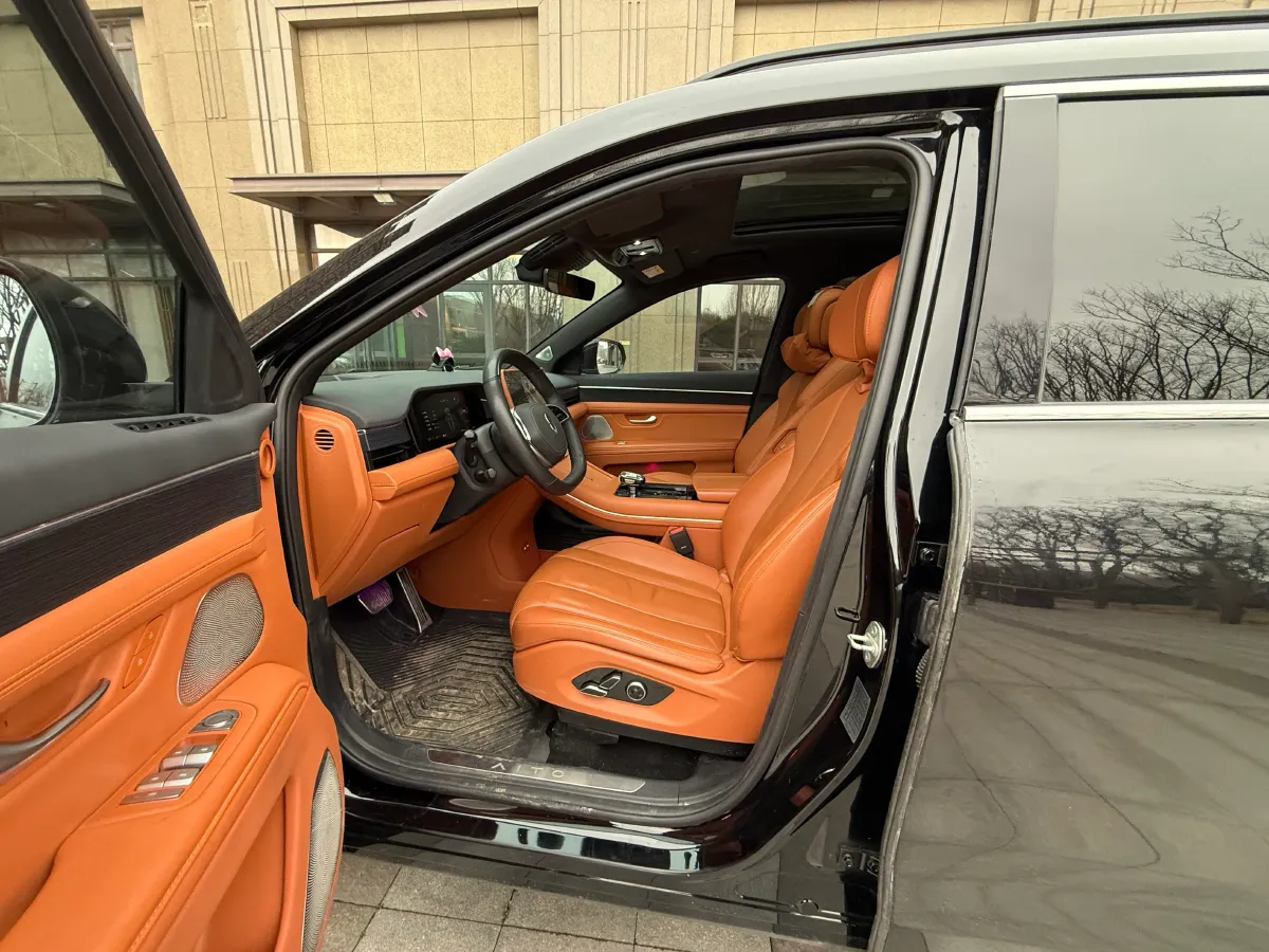 2024 AITO AITO M7 1.5T 152HP L4 REEV 42KWH,autocango,china used car exporter,china ev exporter,chinese used car exporter,chinese used ev exporter