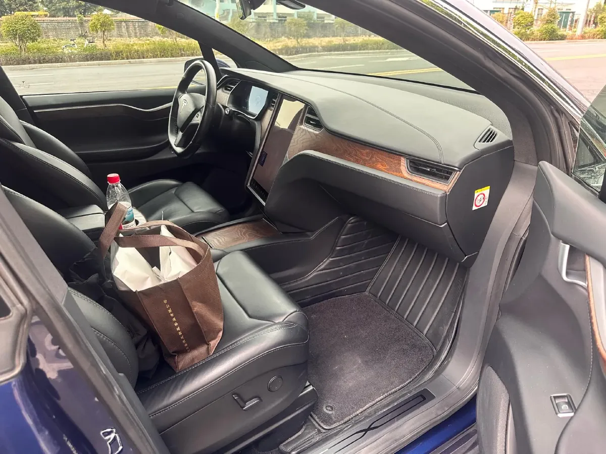 2016 Porsche Cayenne 3.0T 333HP V6 8AT,autocango,china used car exporter,china ev exporter,chinese used car exporter,chinese used ev exporter