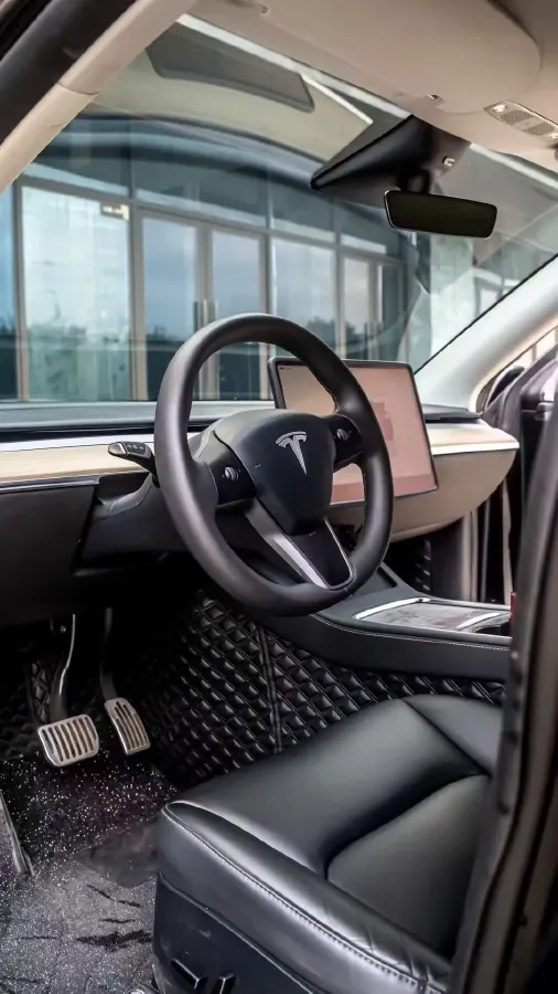 2022 Tesla Model Y BEV 60KWH,autocango,china used car exporter,china ev exporter,chinese used car exporter,chinese used ev exporter