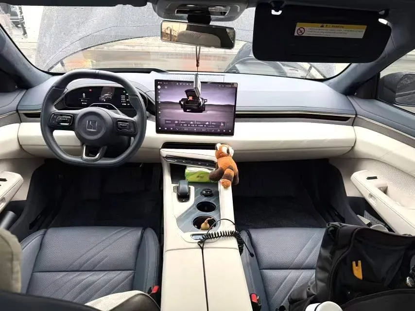 2024 Zeekr 001 BEV 95KWH,autocango,china used car exporter,china ev exporter,chinese used car exporter,chinese used ev exporter