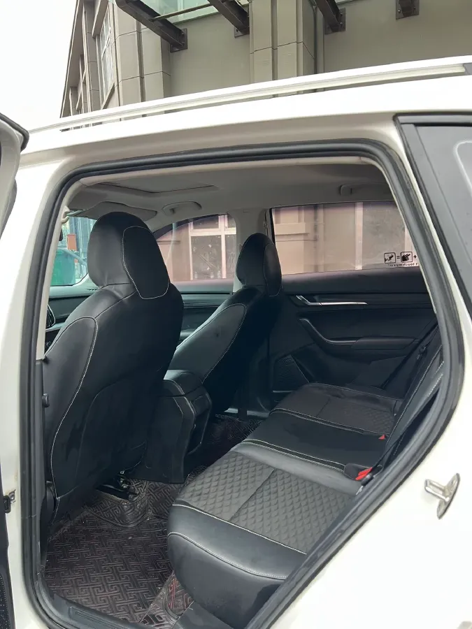 2018 Skoda Kamiq 1.5L 110HP L4 6AT,autocango,china used car exporter,china ev exporter,chinese used car exporter,chinese used ev exporter