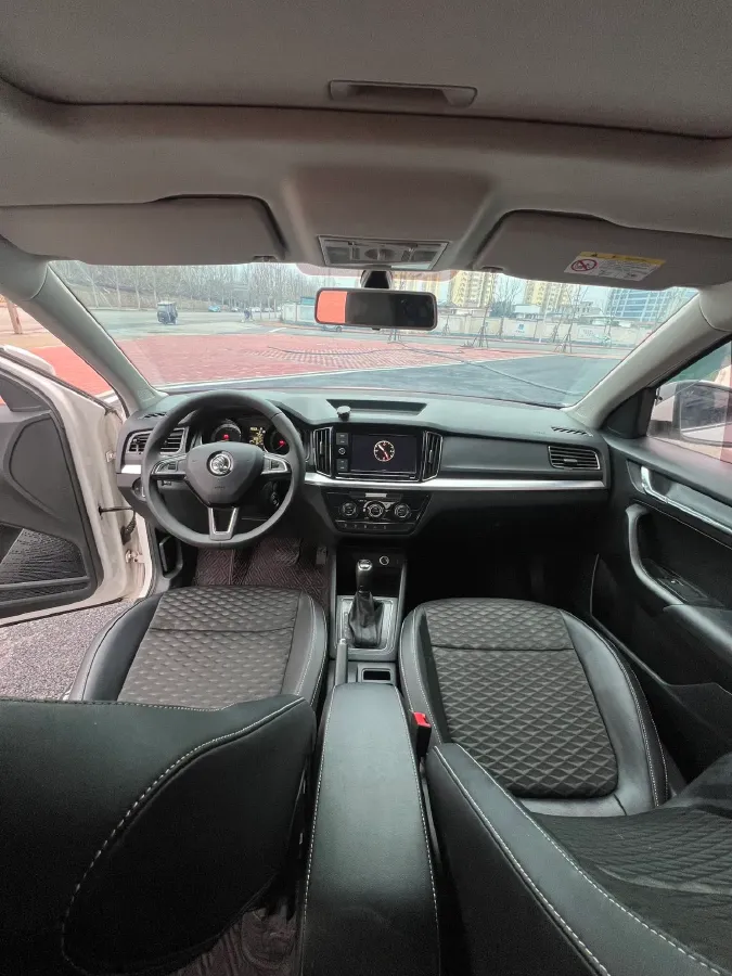 2018 Skoda Kamiq 1.5L 110HP L4 6AT,autocango,china used car exporter,china ev exporter,chinese used car exporter,chinese used ev exporter