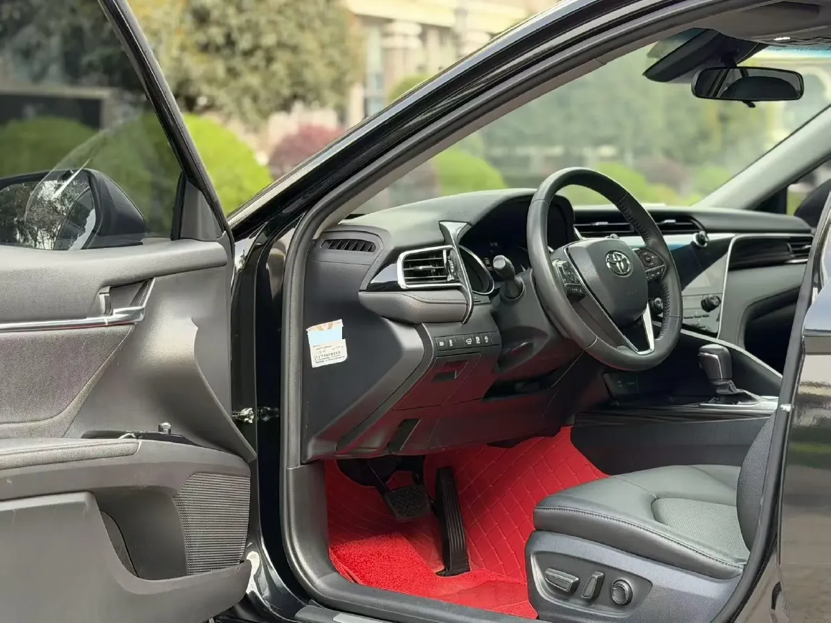 2019 Toyota Camry 2.0L 178HP L4 CVT,autocango,china used car exporter,china ev exporter,chinese used car exporter,chinese used ev exporter