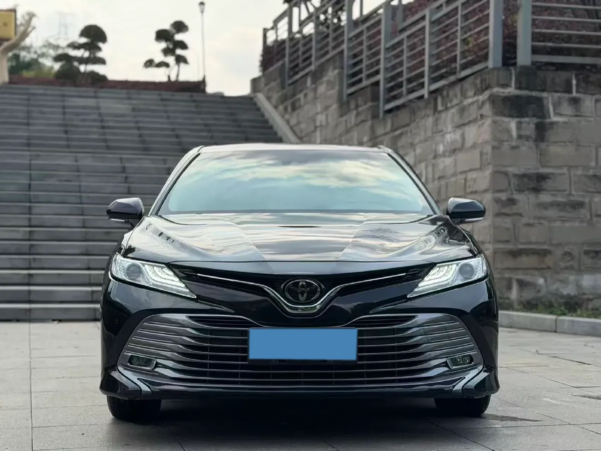 2019 Toyota Camry 2.0L 178HP L4 CVT,autocango,china used car exporter,china ev exporter,chinese used car exporter,chinese used ev exporter