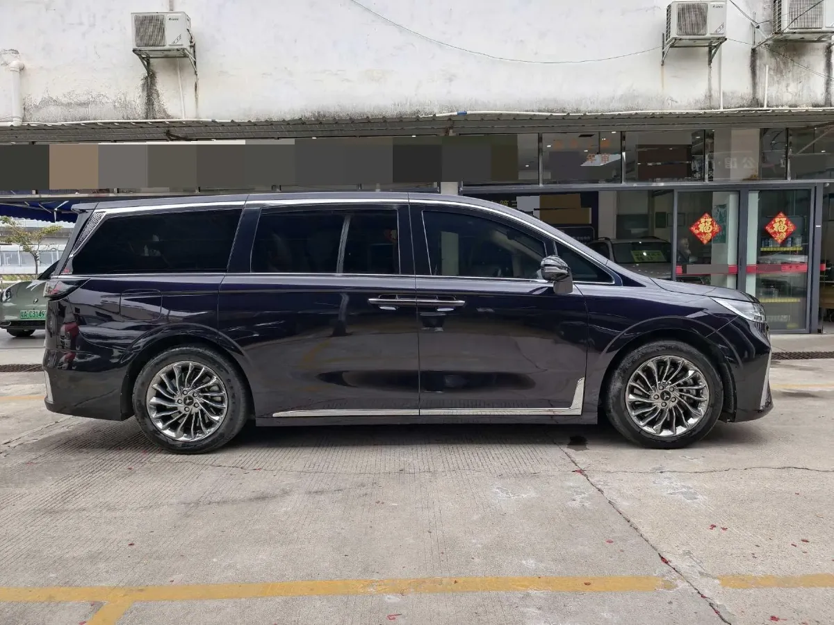 2022 Voyah Dream 1.5T 136HP L4 PHEV 25.57KWH,autocango,china used car exporter,china ev exporter,chinese used car exporter,chinese used ev exporter