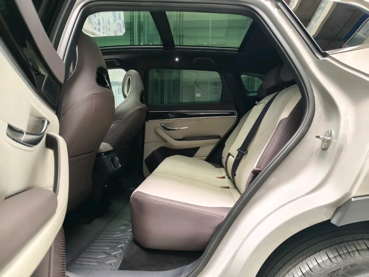 2025 BYD Song Plus BEV 71.8KWH,autocango,china used car exporter,china ev exporter,chinese used car exporter,chinese used ev exporter