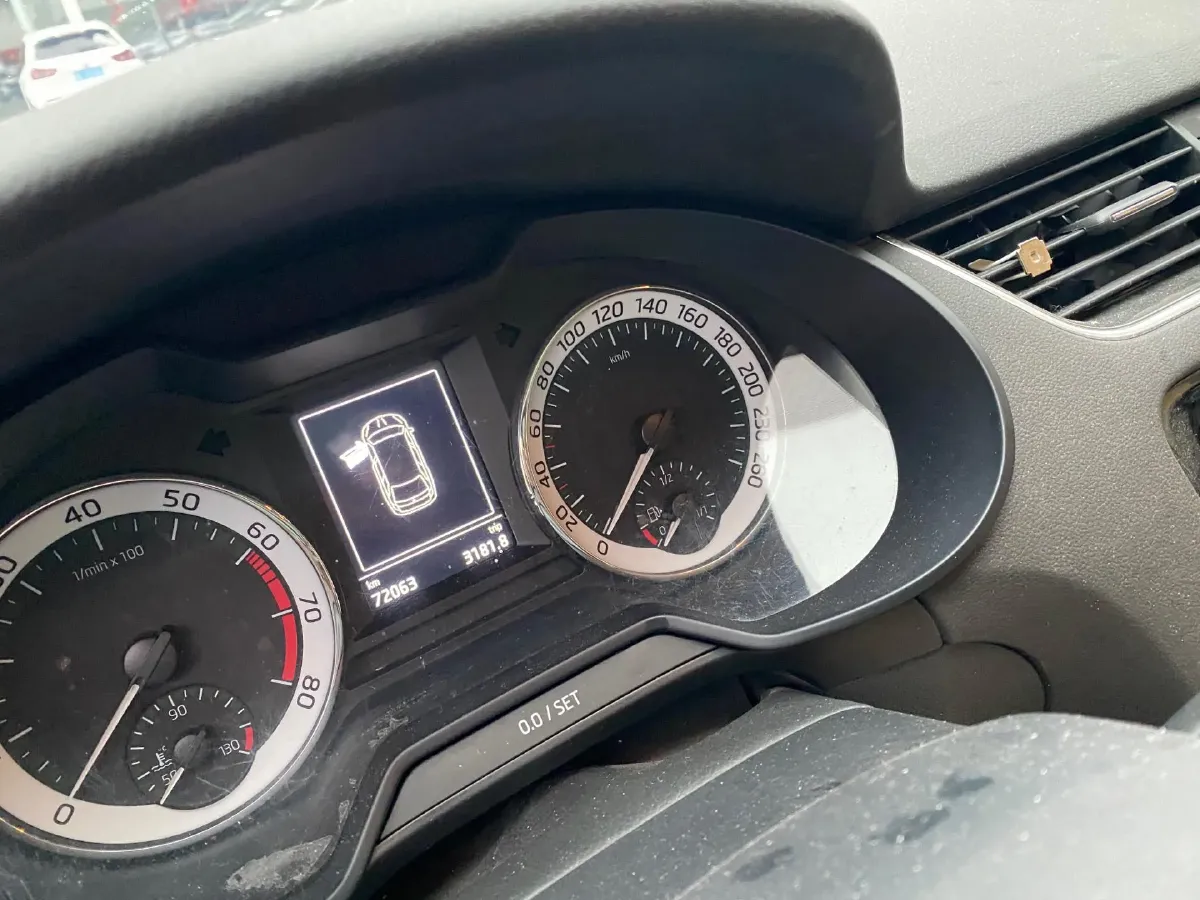 2018 Skoda Octavia 1.4T 150HP L4 7DCT,autocango,china used car exporter,china ev exporter,chinese used car exporter,chinese used ev exporter