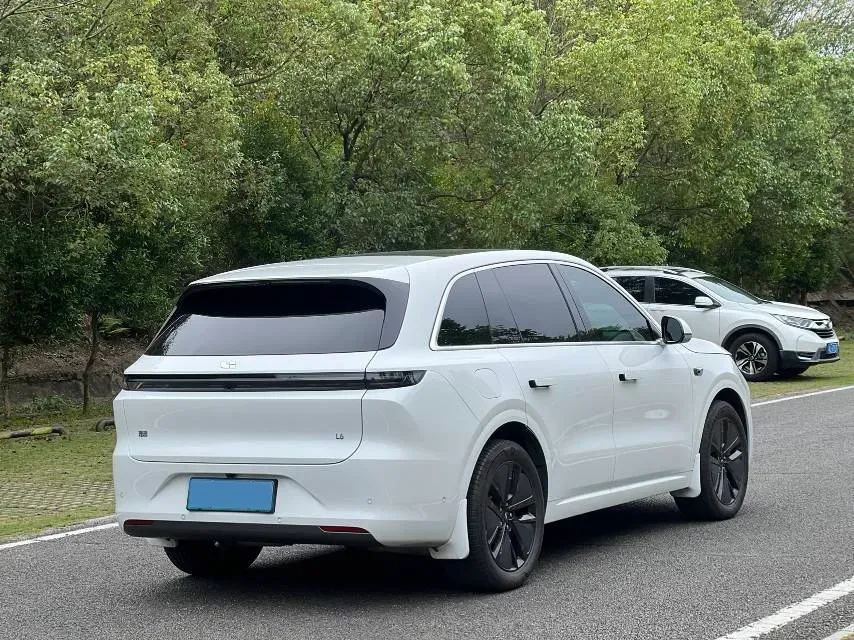 2024 Li L6 Range Extended 154HP L4 REEV 36.8KWH,autocango,china used car exporter,china ev exporter,chinese used car exporter,chinese used ev exporter