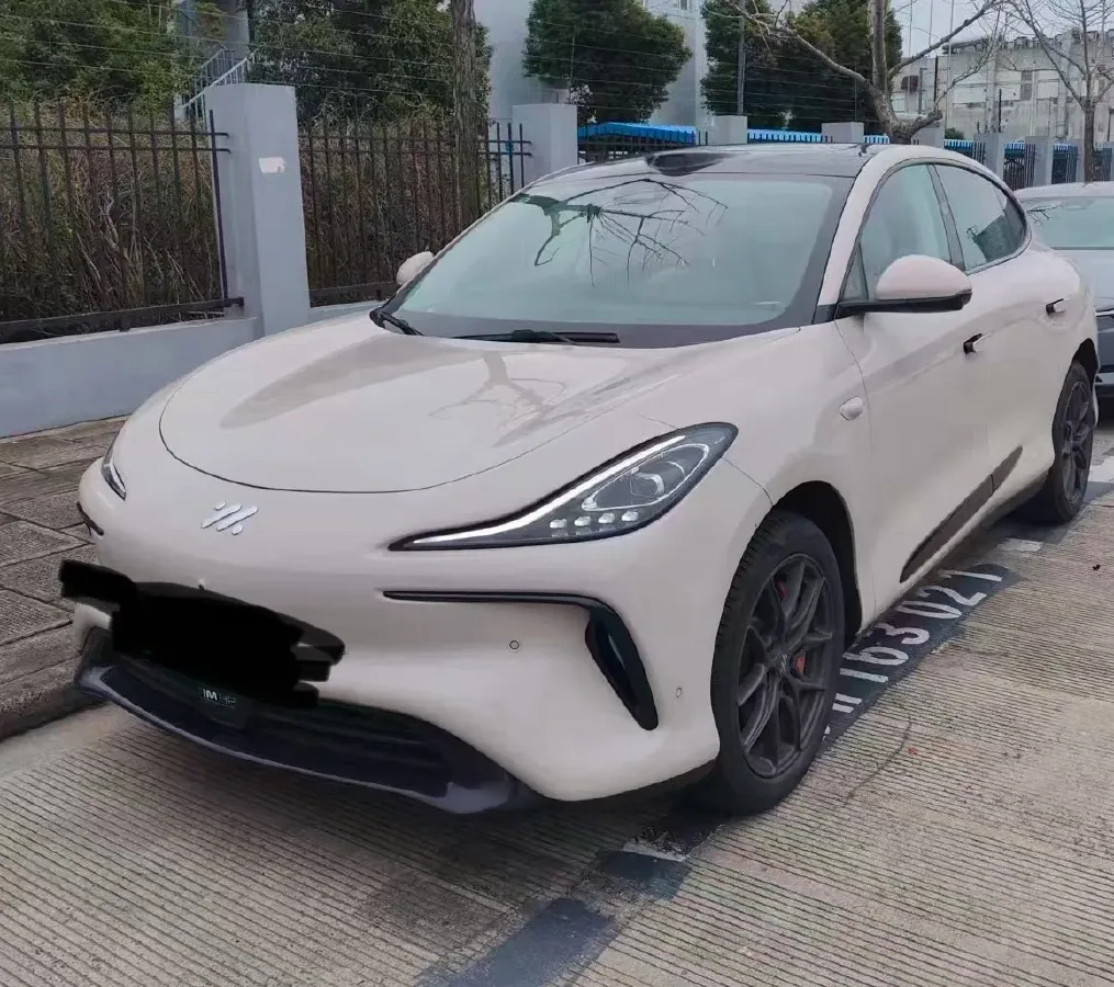 2023 IM LS6 BEV 71KWH,autocango,china used car exporter,china ev exporter,chinese used car exporter,chinese used ev exporter