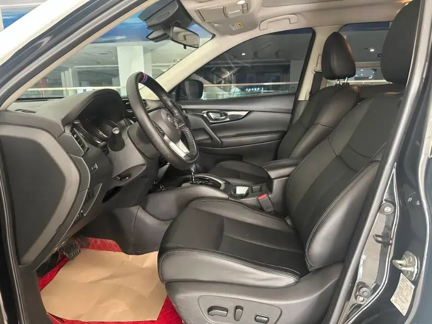 2020 Nissan X-Trail 2.0L 154HP L4 CVT,autocango,china used car exporter,china ev exporter,chinese used car exporter,chinese used ev exporter