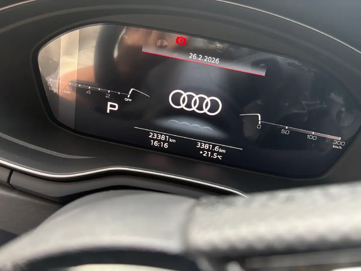 2024 Audi A4L 2.0T 190HP L4 7DCT,autocango,china used car exporter,china ev exporter,chinese used car exporter,chinese used ev exporter