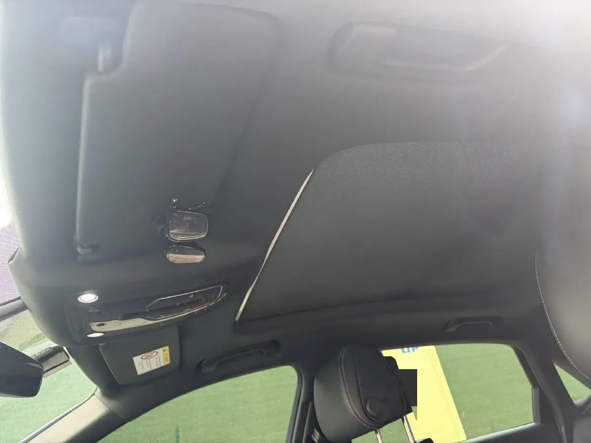 2024 Audi A4L 2.0T 190HP L4 7DCT,autocango,china used car exporter,china ev exporter,chinese used car exporter,chinese used ev exporter