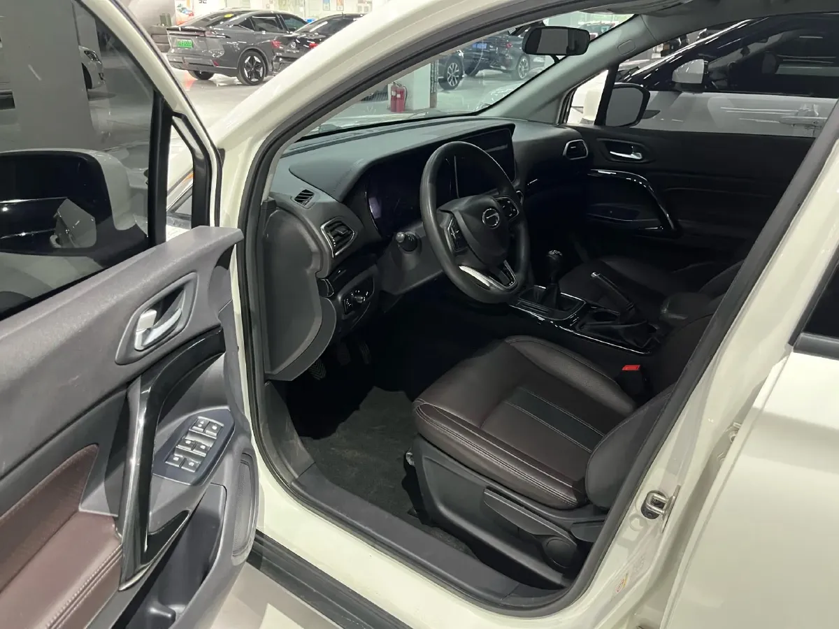 2018 GAC Trumpchi GS4 1.5T 152HP L4 6MT,autocango,china used car exporter,china ev exporter,chinese used car exporter,chinese used ev exporter