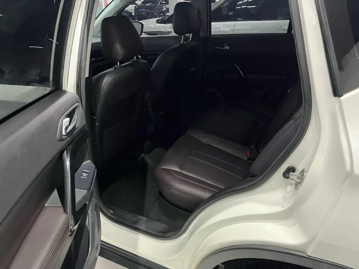 2018 GAC Trumpchi GS4 1.5T 152HP L4 6MT,autocango,china used car exporter,china ev exporter,chinese used car exporter,chinese used ev exporter