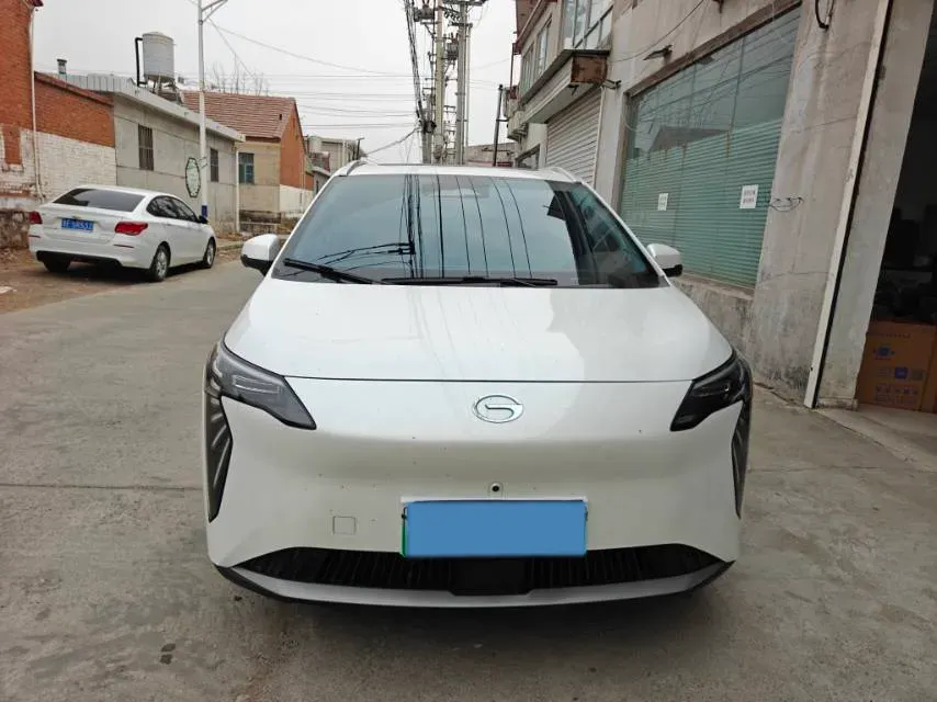 2024 Leapmotor C11 1.5L 95HP L4 REEV 43.74KWH,autocango,china used car exporter,china ev exporter,chinese used car exporter,chinese used ev exporter