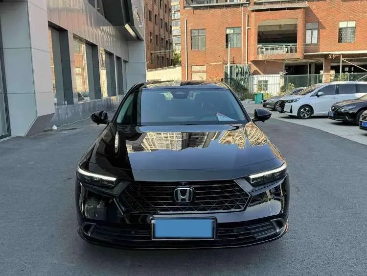 2023 Honda Accord 1.5T 192HP L4 CVT,autocango,china used car exporter,china ev exporter,chinese used car exporter,chinese used ev exporter