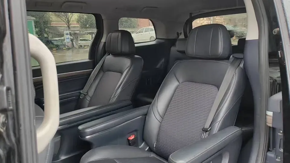 2023 GAC Trumpchi M8 2.0T 252HP L4 8AT,autocango,china used car exporter,china ev exporter,chinese used car exporter,chinese used ev exporter