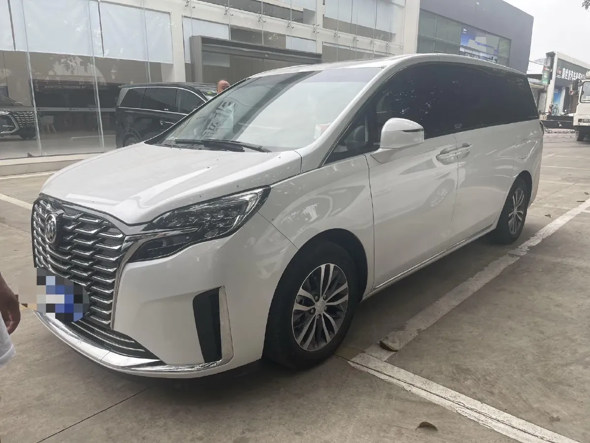 2023 Buick GL8 2.0T 237HP L4 9AT,autocango,china used car exporter,china ev exporter,chinese used car exporter,chinese used ev exporter