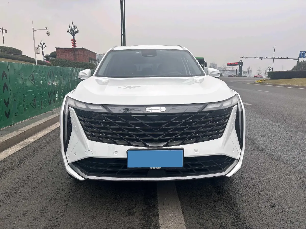2023 Geely StarRay 1.5T 181HP L4 7DCT,autocango,china used car exporter,china ev exporter,chinese used car exporter,chinese used ev exporter