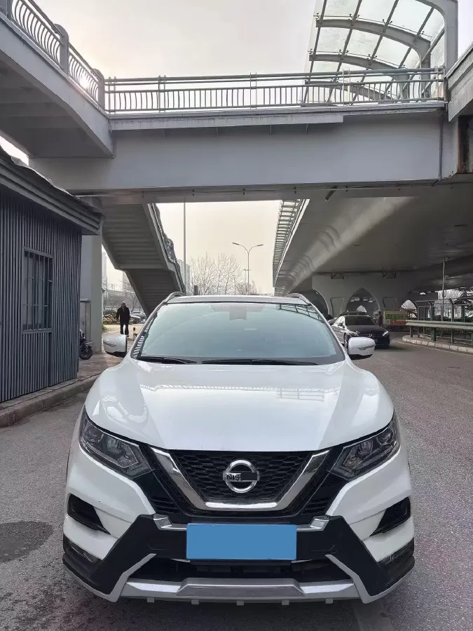 2021 Nissan Qashqai 2.0L 151HP L4 CVT,autocango,china used car exporter,china ev exporter,chinese used car exporter,chinese used ev exporter