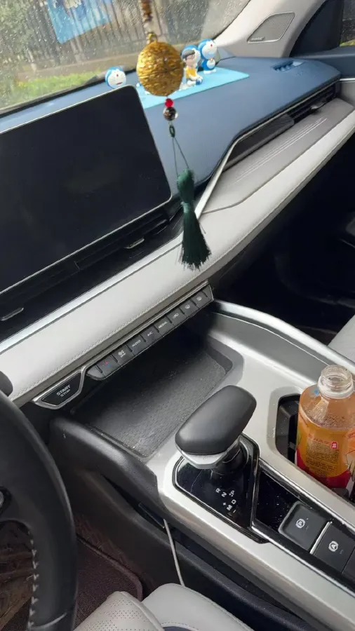 2021 Geely Preface 2.0T 190HP L4 7DCT,autocango,china used car exporter,china ev exporter,chinese used car exporter,chinese used ev exporter