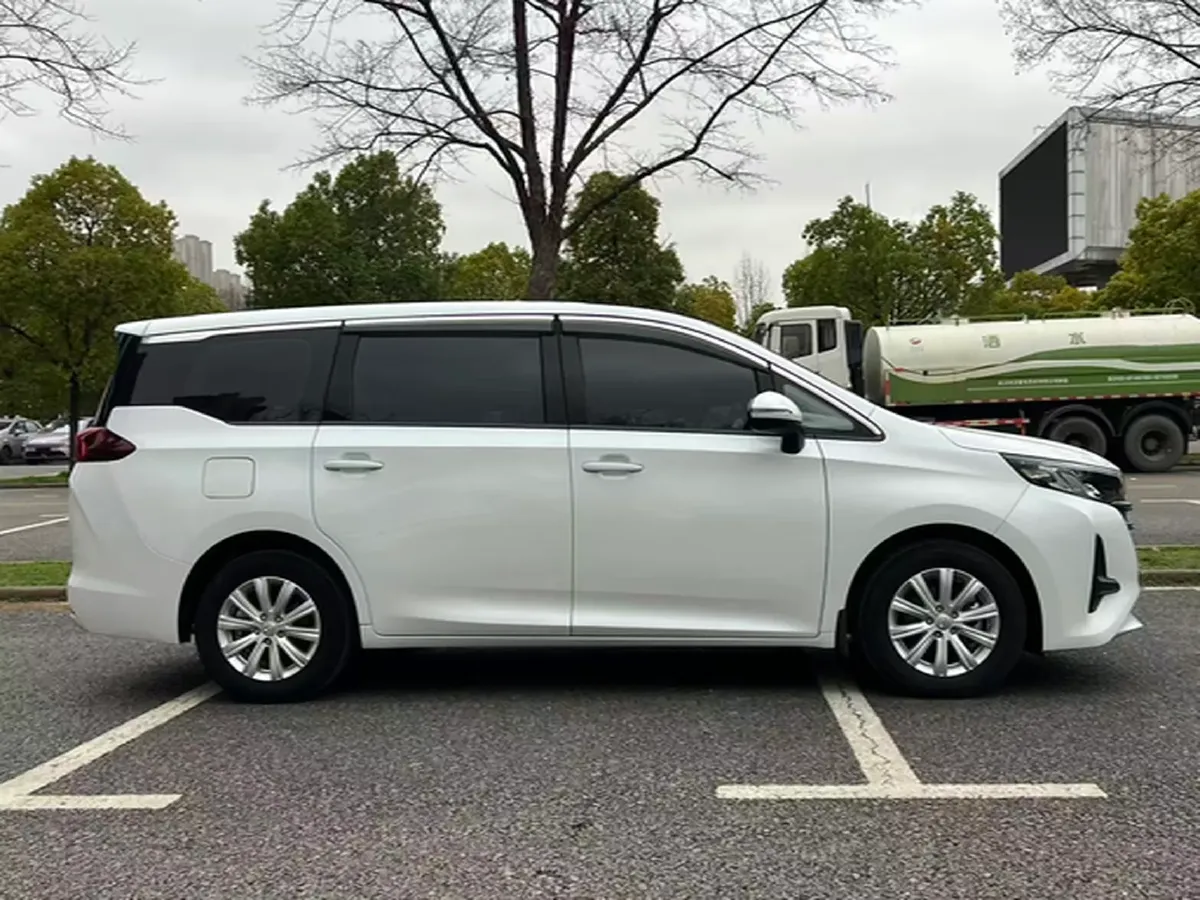 2021 GAC Trumpchi M6 1.5T 169HP L4 7DCT,autocango,china used car exporter,china ev exporter,chinese used car exporter,chinese used ev exporter