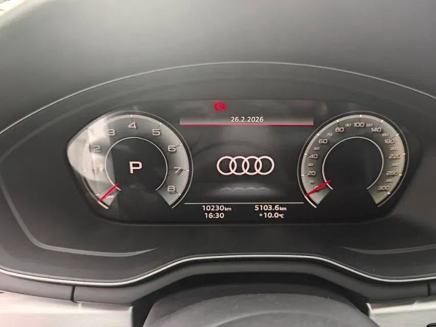 2024 Audi A4L 2.0T 190HP L4 7DCT,autocango,china used car exporter,china ev exporter,chinese used car exporter,chinese used ev exporter