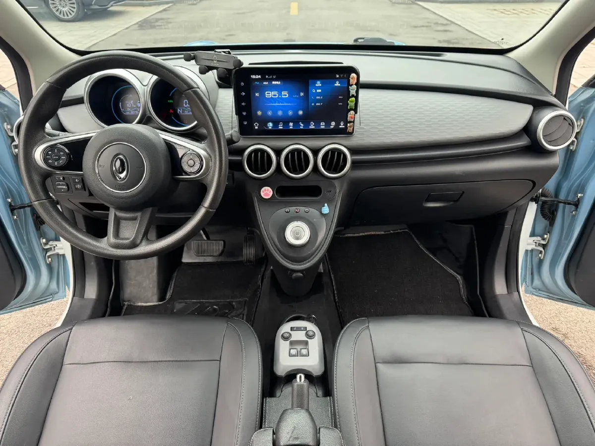 2019 HuangHai WeiLong 2.5T 129HP L4 6AT,autocango,china used car exporter,china ev exporter,chinese used car exporter,chinese used ev exporter