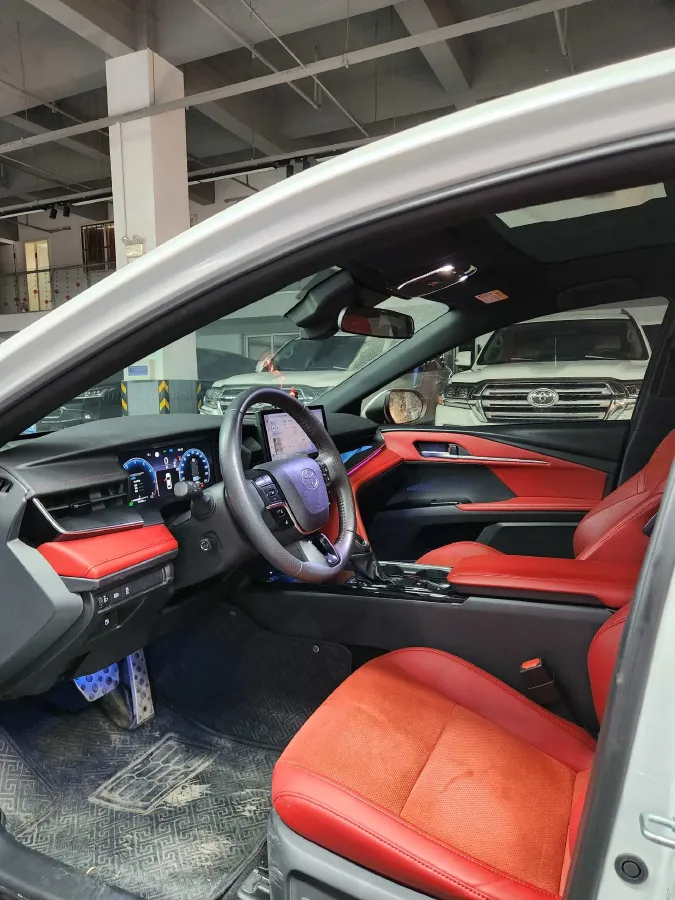 2024 Toyota Camry 2.0L 152HP L4 E-CVT Hybrid,autocango,china used car exporter,china ev exporter,chinese used car exporter,chinese used ev exporter