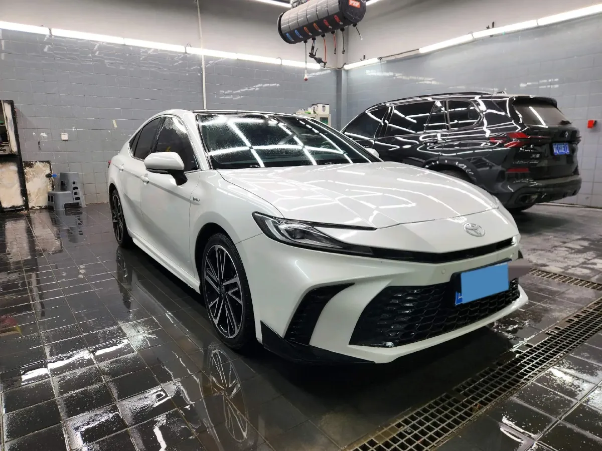 2024 Toyota Camry 2.0L 152HP L4 E-CVT Hybrid,autocango,china used car exporter,china ev exporter,chinese used car exporter,chinese used ev exporter