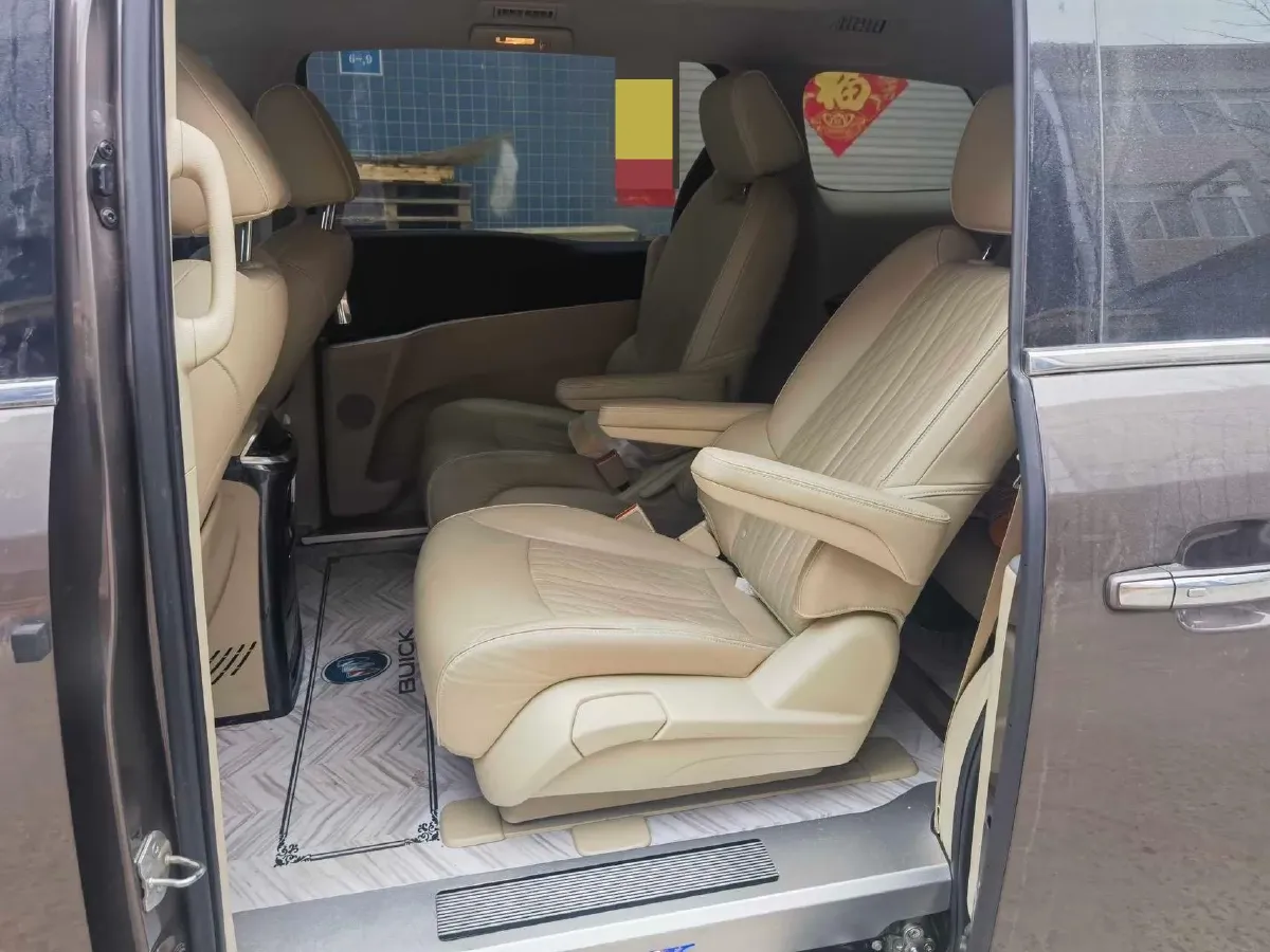 2023 Buick GL8 2.0T 237HP L4 9AT,autocango,china used car exporter,china ev exporter,chinese used car exporter,chinese used ev exporter