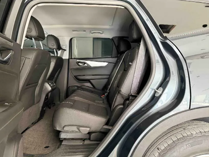 2020 Chevrolet Blazer 2.0T 237HP L4 9AT,autocango,china used car exporter,china ev exporter,chinese used car exporter,chinese used ev exporter