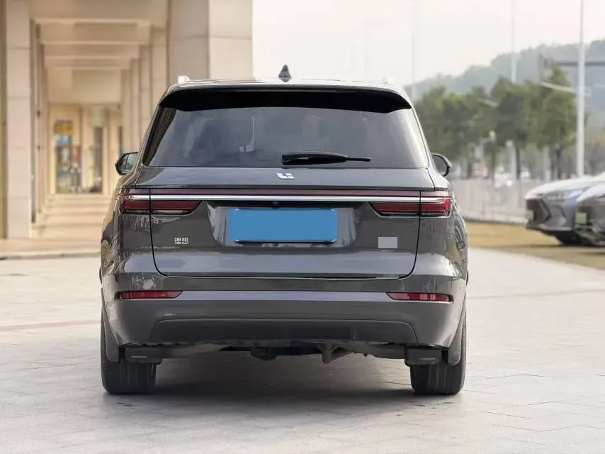 2021 Li ONE Range Extended 131HP REEV 40.5KWH,autocango,china used car exporter,china ev exporter,chinese used car exporter,chinese used ev exporter