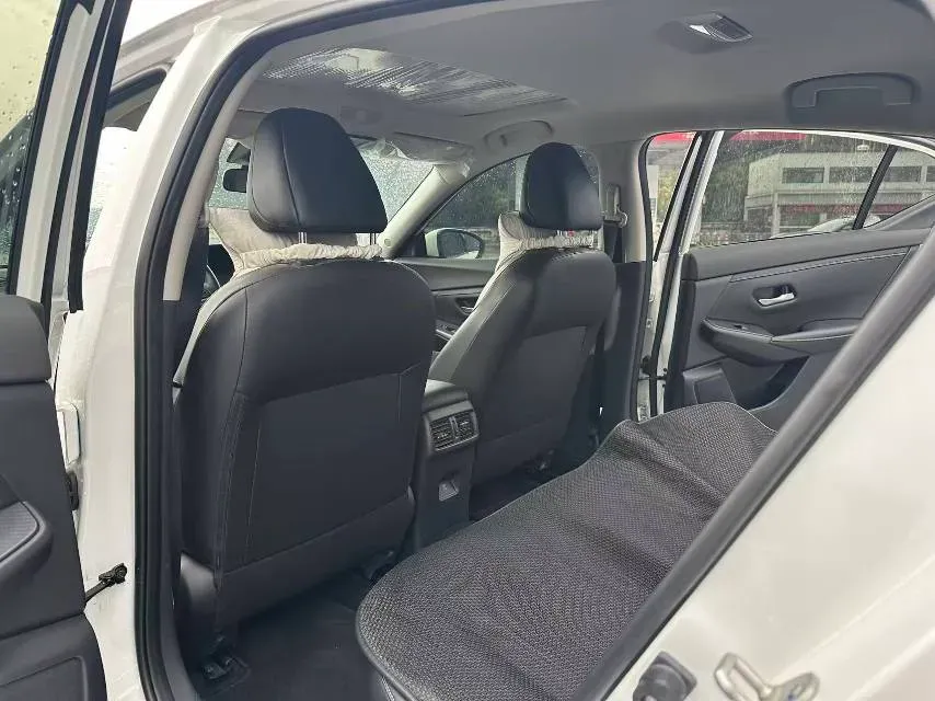 2023 Nissan Sylphy 1.6L 135HP L4 CVT,autocango,china used car exporter,china ev exporter,chinese used car exporter,chinese used ev exporter