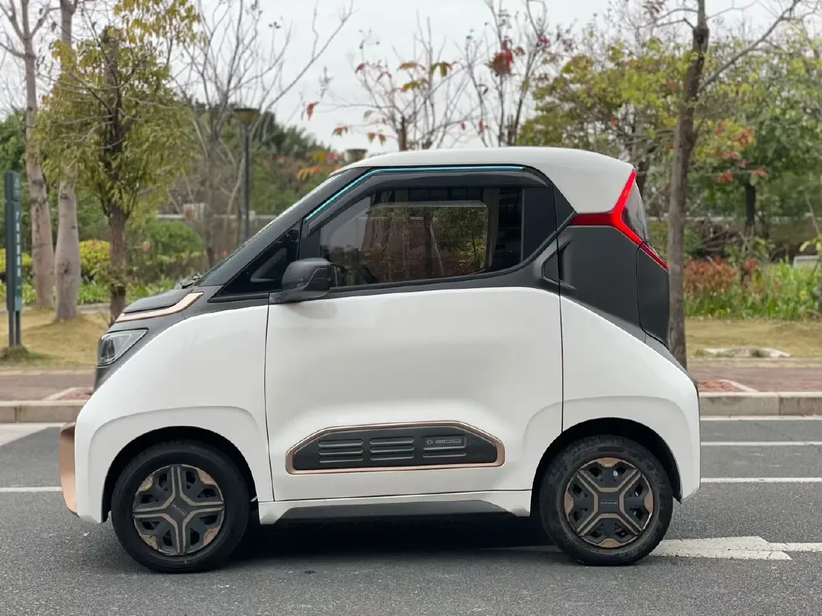 2018 BaoJun E200 BEV 22KWH,autocango,china used car exporter,china ev exporter,chinese used car exporter,chinese used ev exporter