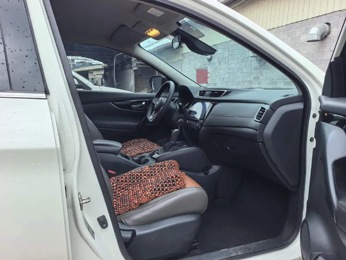 2021 Nissan Qashqai 2.0L 151HP L4 CVT,autocango,china used car exporter,china ev exporter,chinese used car exporter,chinese used ev exporter