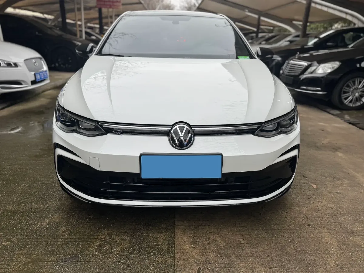 2023 Volkswagen Golf 1.4T 150HP L4 7DCT,autocango,china used car exporter,china ev exporter,chinese used car exporter,chinese used ev exporter
