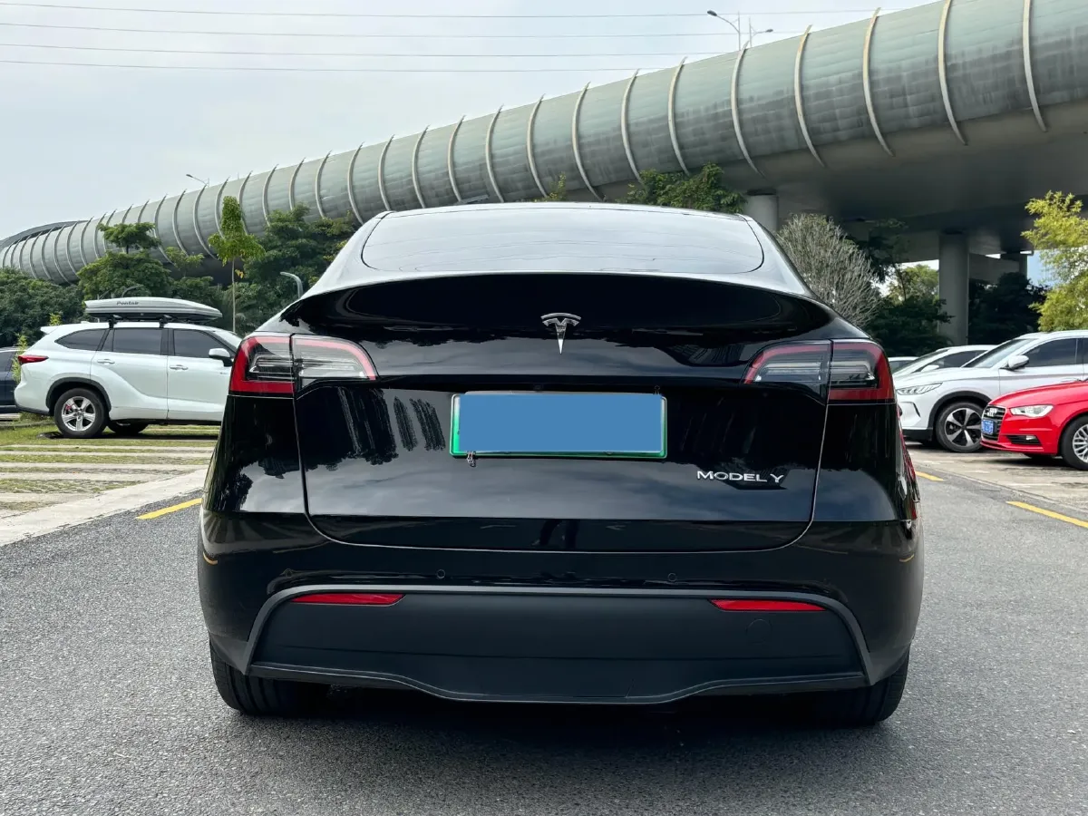 2022 Tesla Model Y BEV 60KWH,autocango,china used car exporter,china ev exporter,chinese used car exporter,chinese used ev exporter