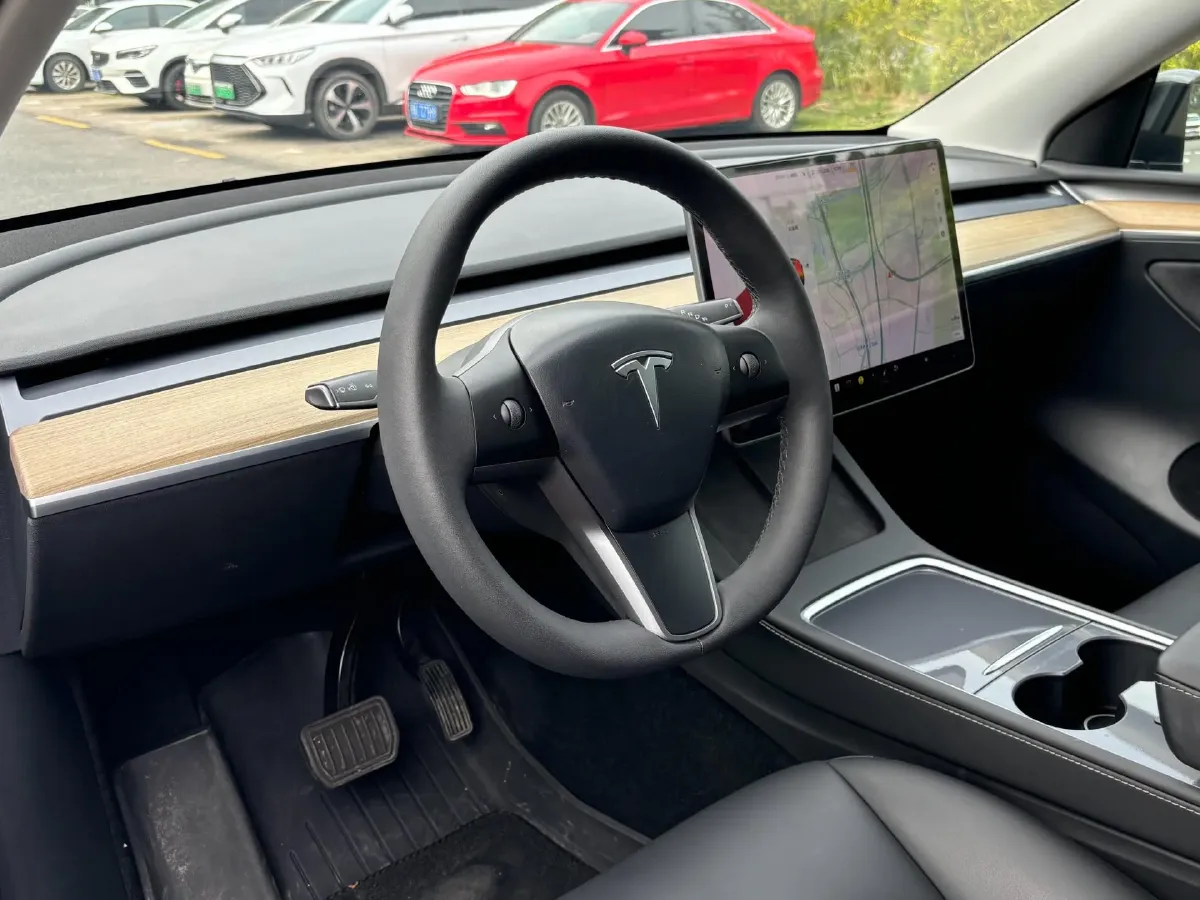2022 Tesla Model Y BEV 60KWH,autocango,china used car exporter,china ev exporter,chinese used car exporter,chinese used ev exporter