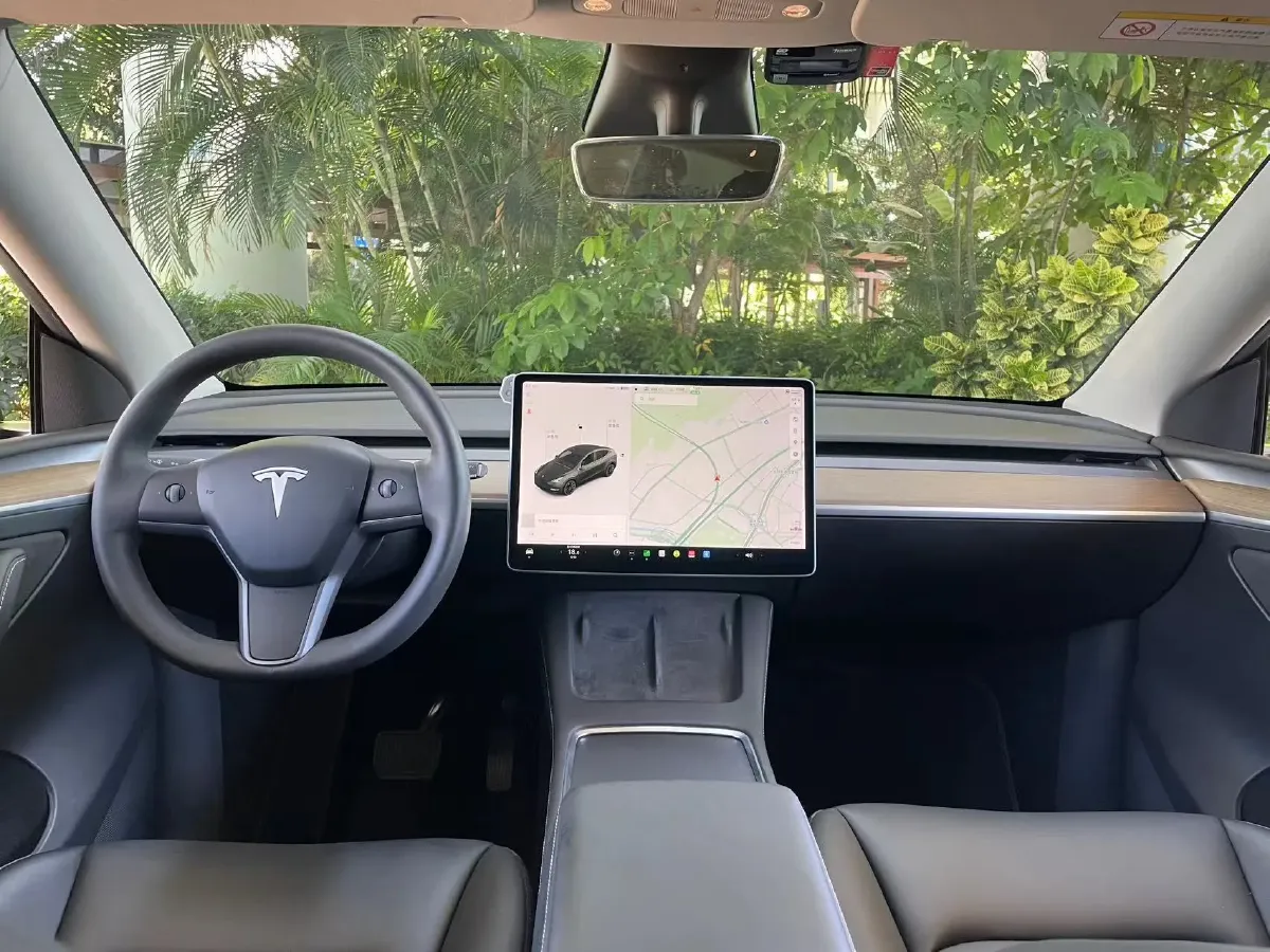 2022 Tesla Model Y BEV 60KWH,autocango,china used car exporter,china ev exporter,chinese used car exporter,chinese used ev exporter