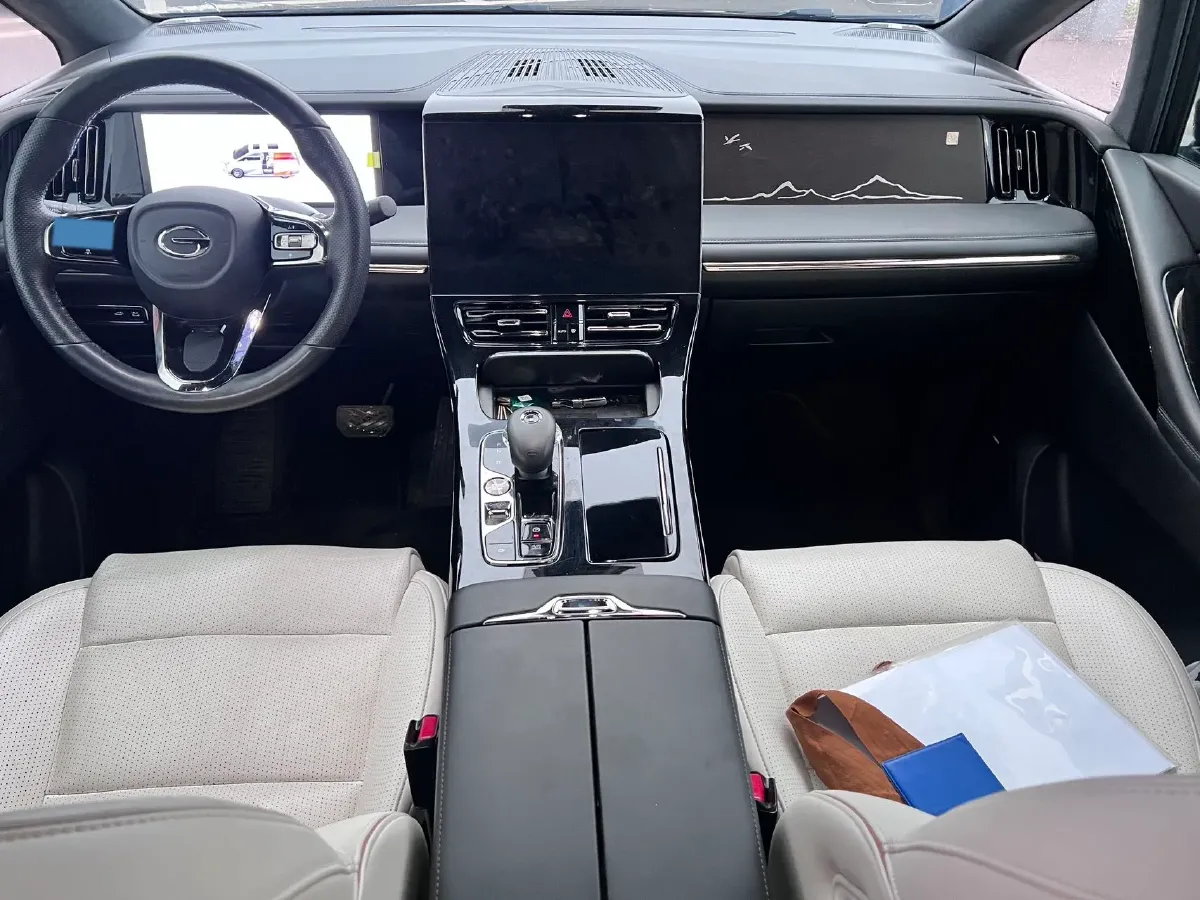 2023 GAC Trumpchi M8 2.0T 190HP L4 E-CVT Hybrid,autocango,china used car exporter,china ev exporter,chinese used car exporter,chinese used ev exporter