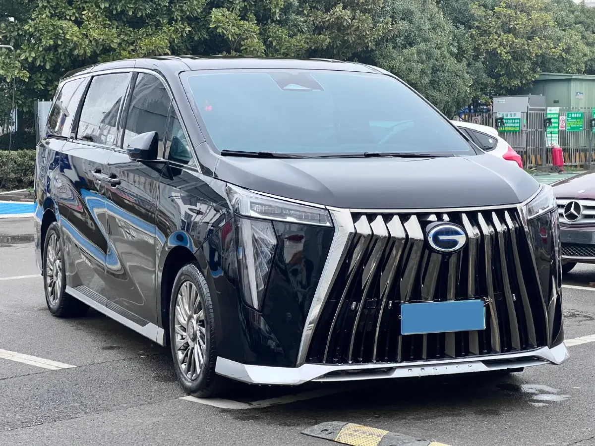 2023 GAC Trumpchi M8 2.0T 190HP L4 E-CVT Hybrid,autocango,china used car exporter,china ev exporter,chinese used car exporter,chinese used ev exporter