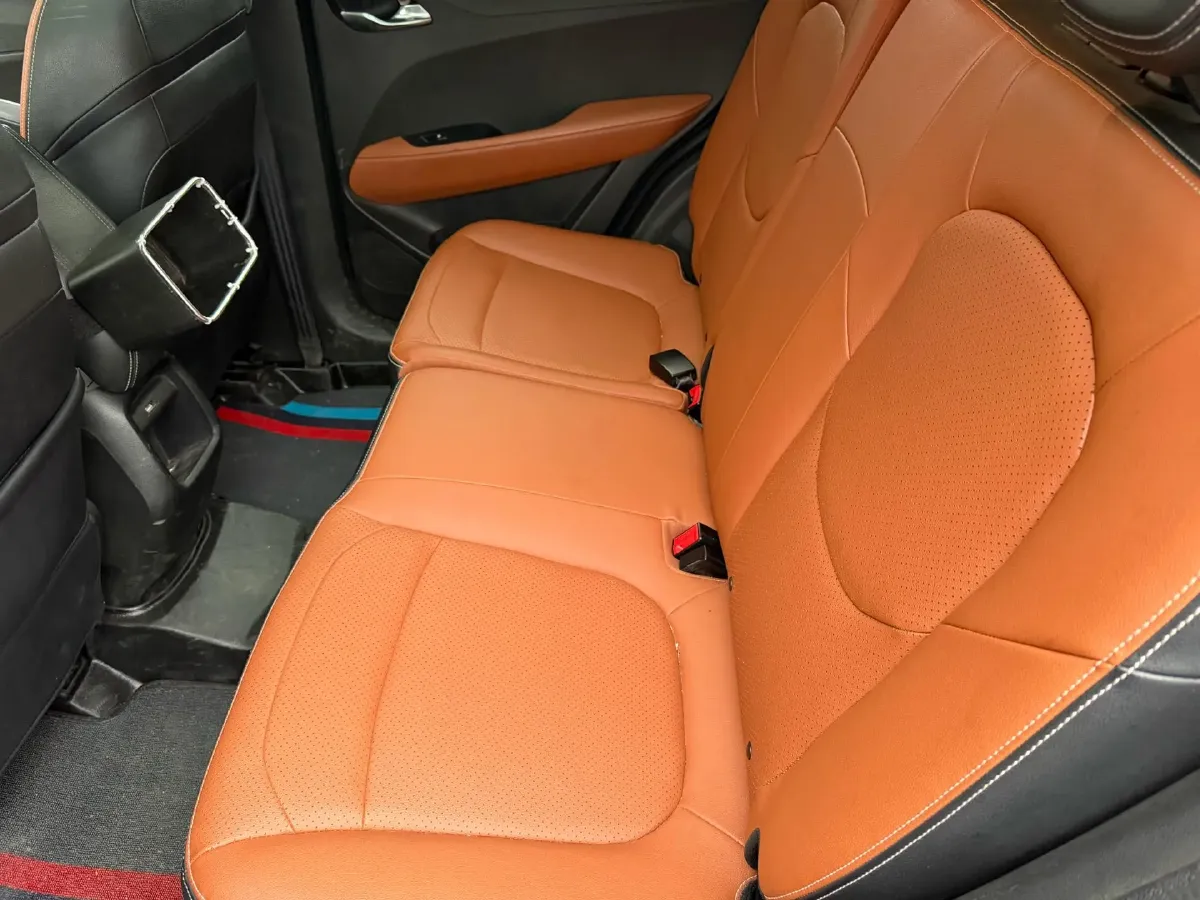 2017 HaiMa S5 Young Edition 1.6L 122HP L4 5MT,autocango,china used car exporter,china ev exporter,chinese used car exporter,chinese used ev exporter